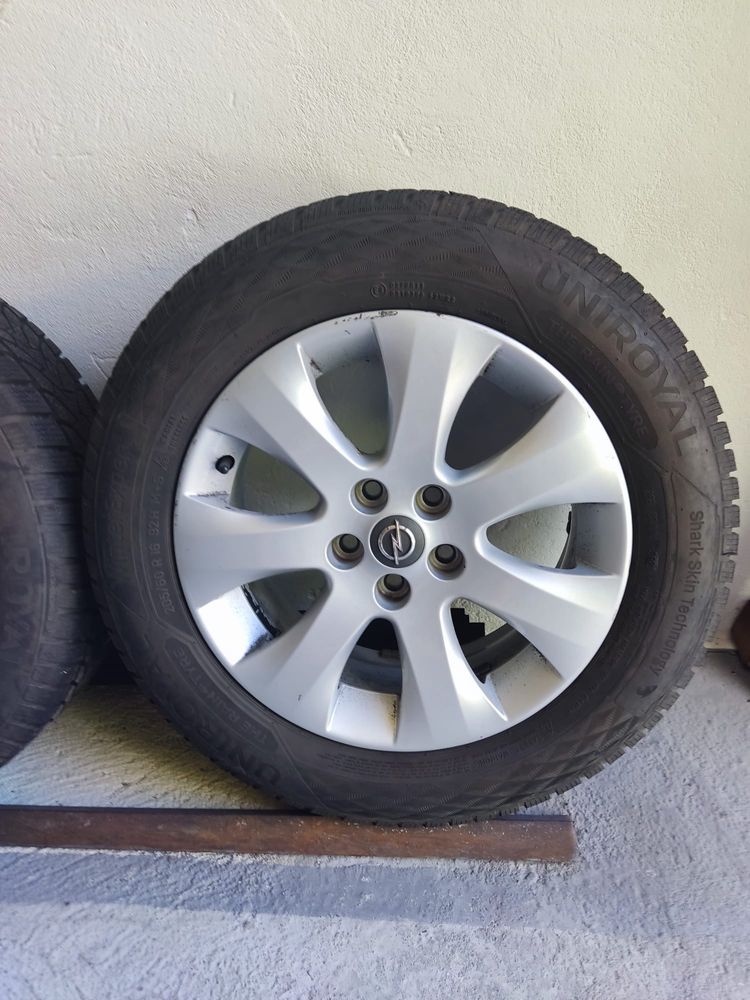 Alufelgi 16 Opel Astra z oponami zima
