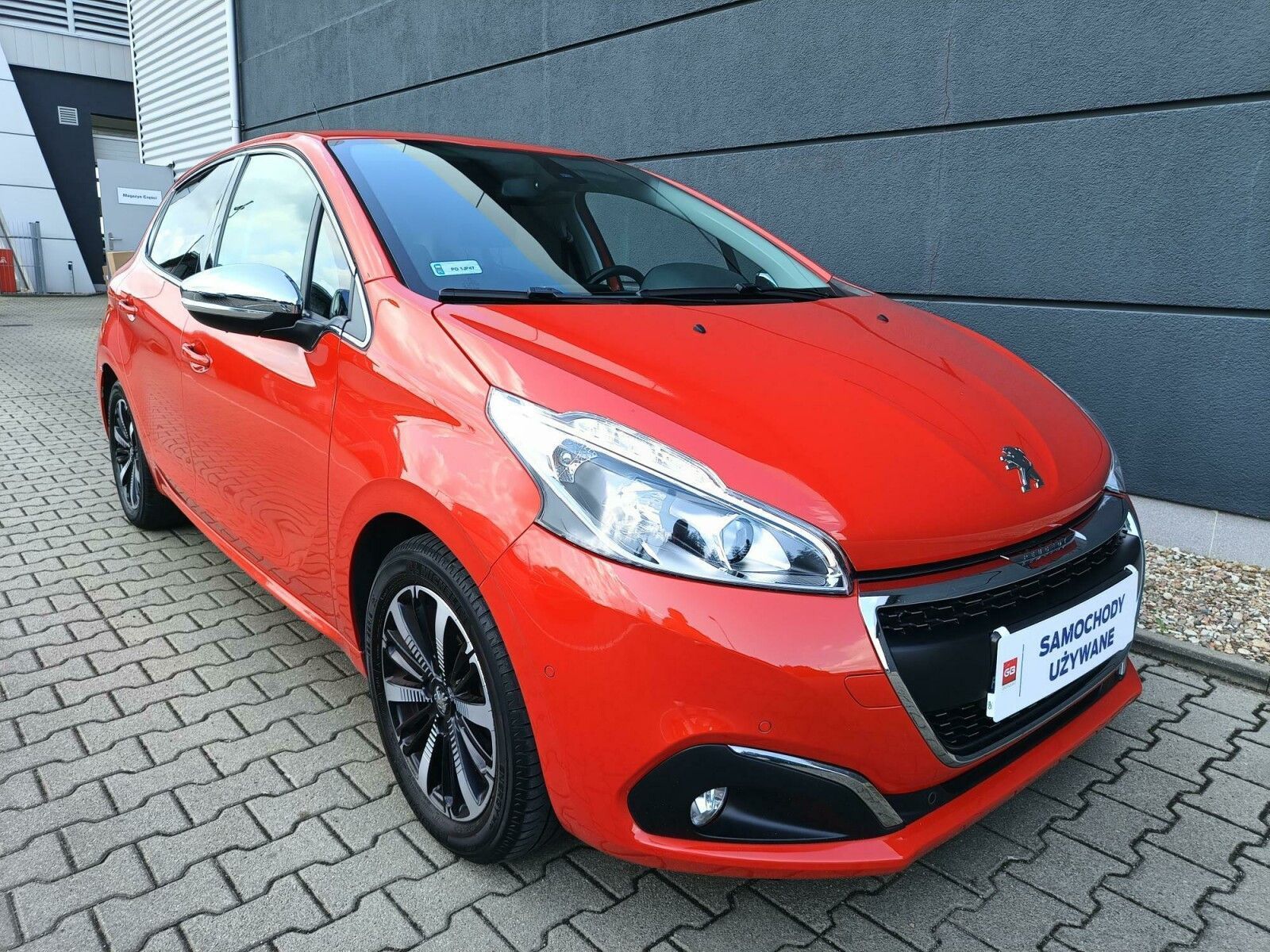 Peugeot 208 1.2 Puretech 110KM Salon PL Automat