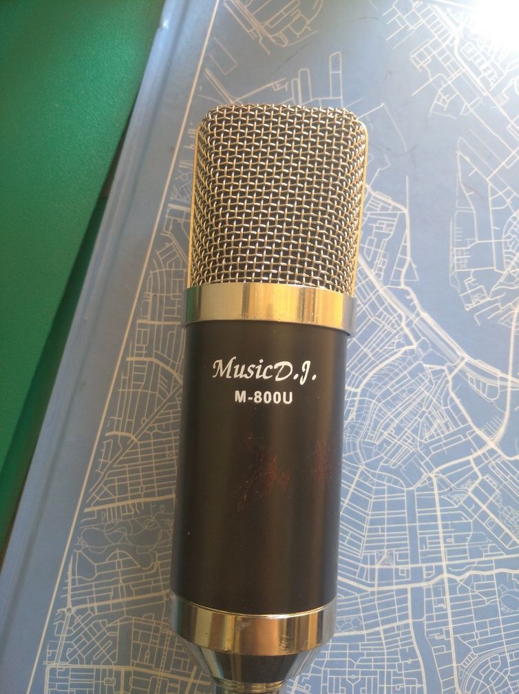 Студійний мікрофон MusicD.J. M-800U.