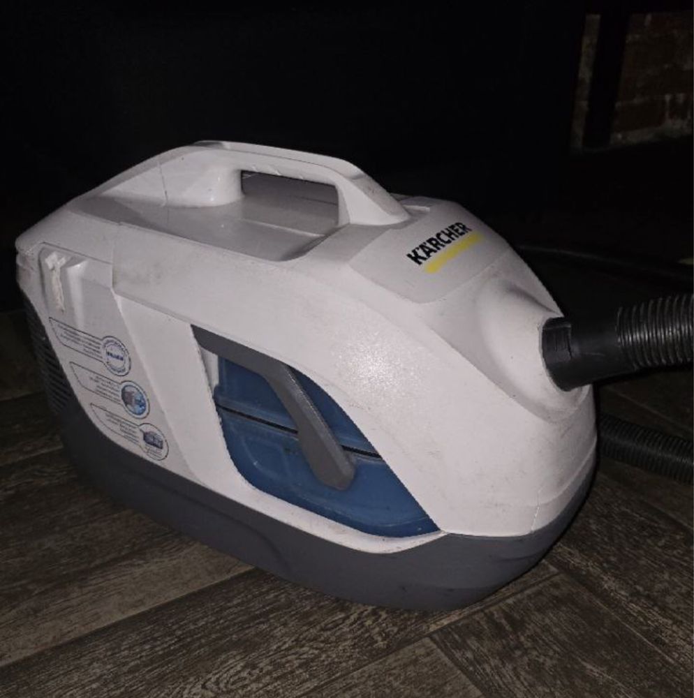 Пылесос Karcher аква фильт
