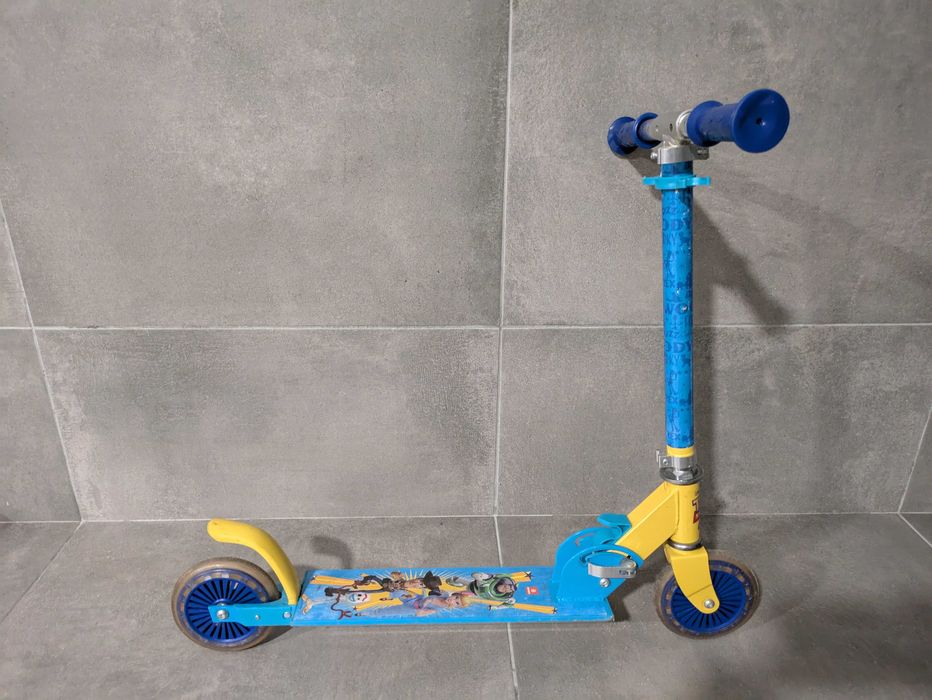 Trotinete de 2 rodas para de criança Toy Story