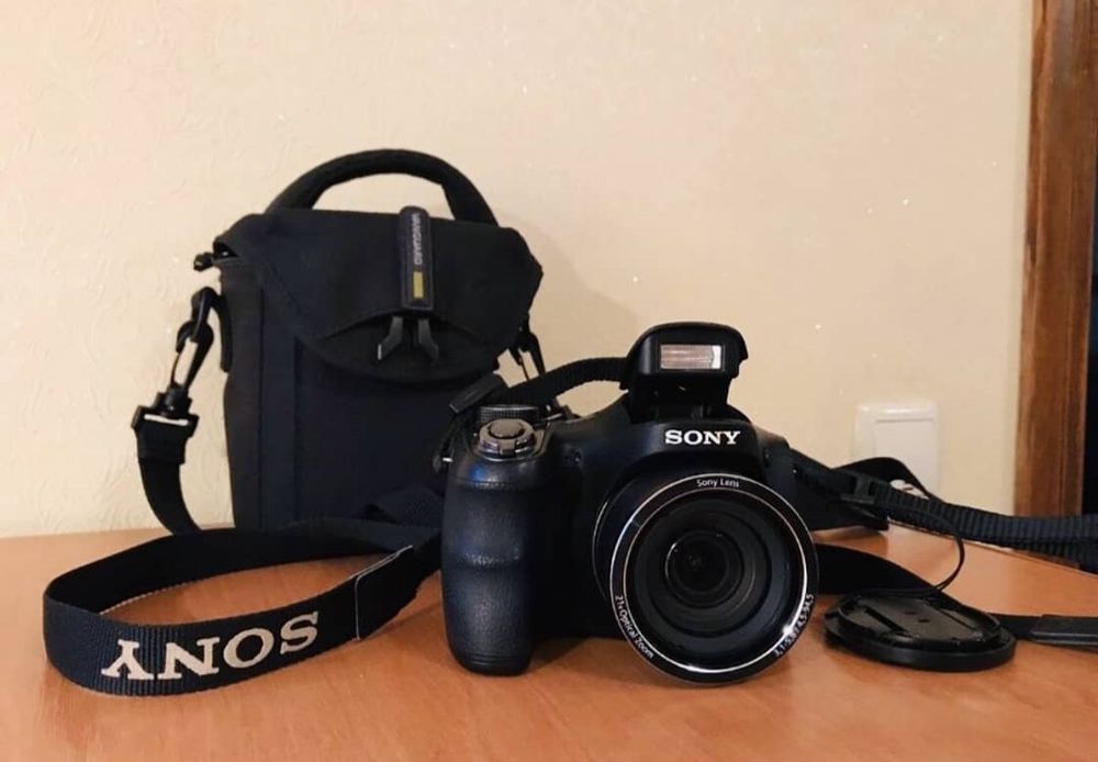 Фотоаппарат Sony Cyber-shot DSC-H300