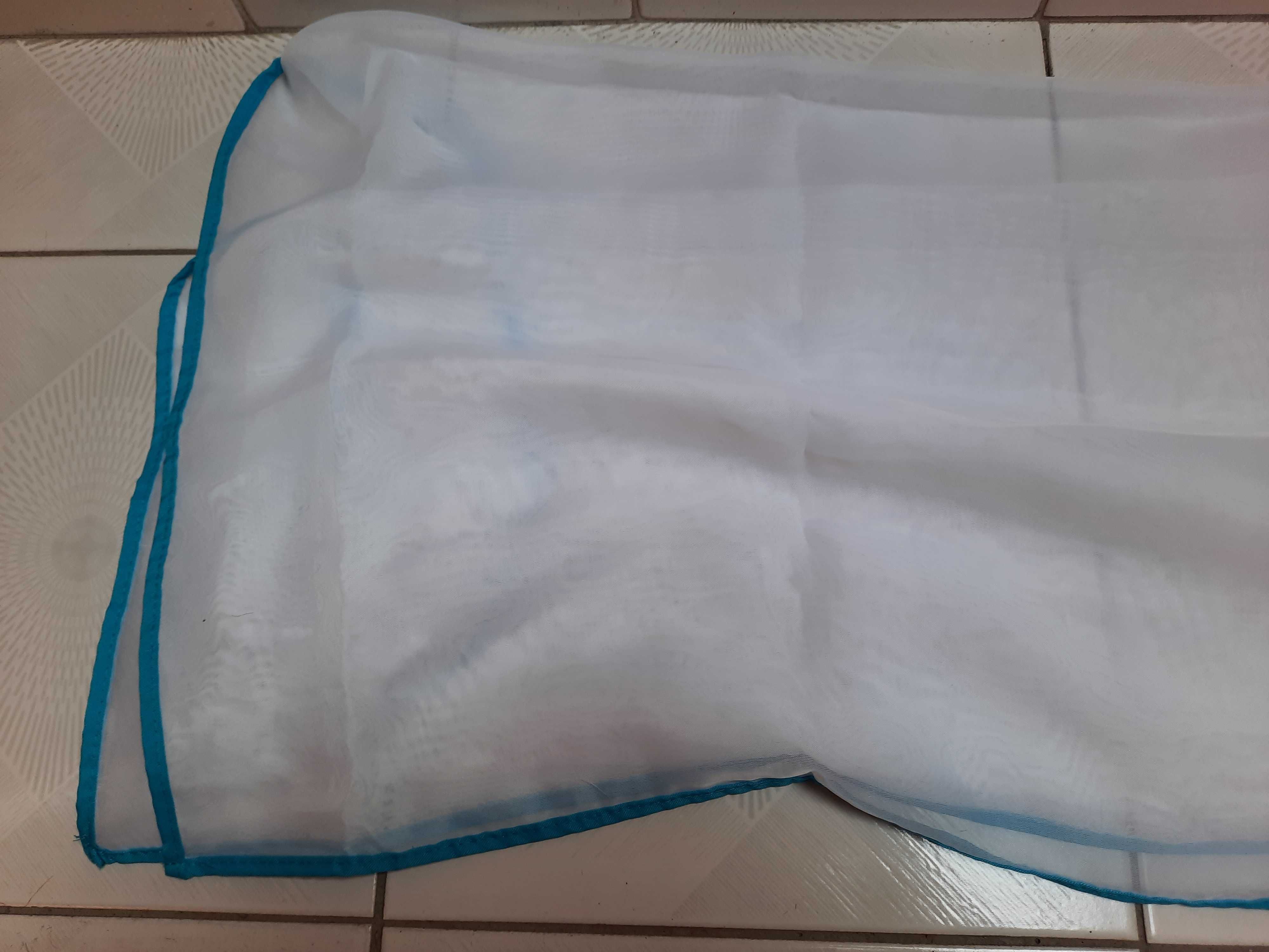 Conjunto cortina e forra de banco