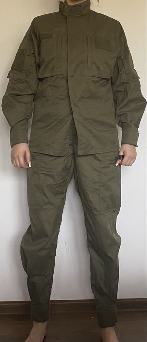 certyfikowany mundur wojskowy taktyczny