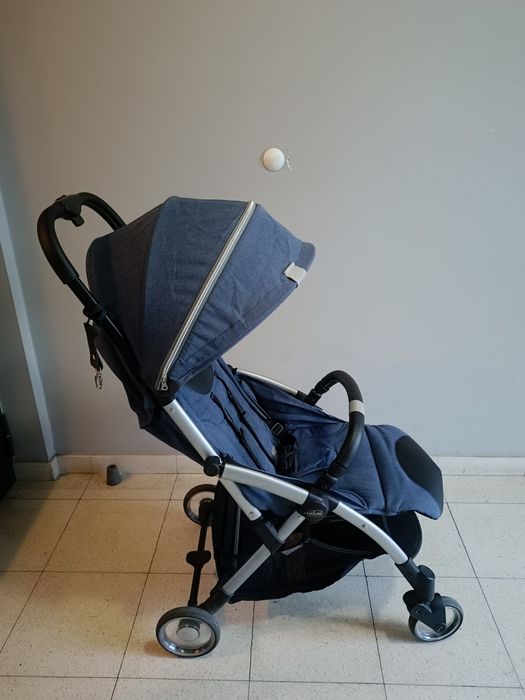 Wózek spacerowy Chicco do 22kg składany do samolotu