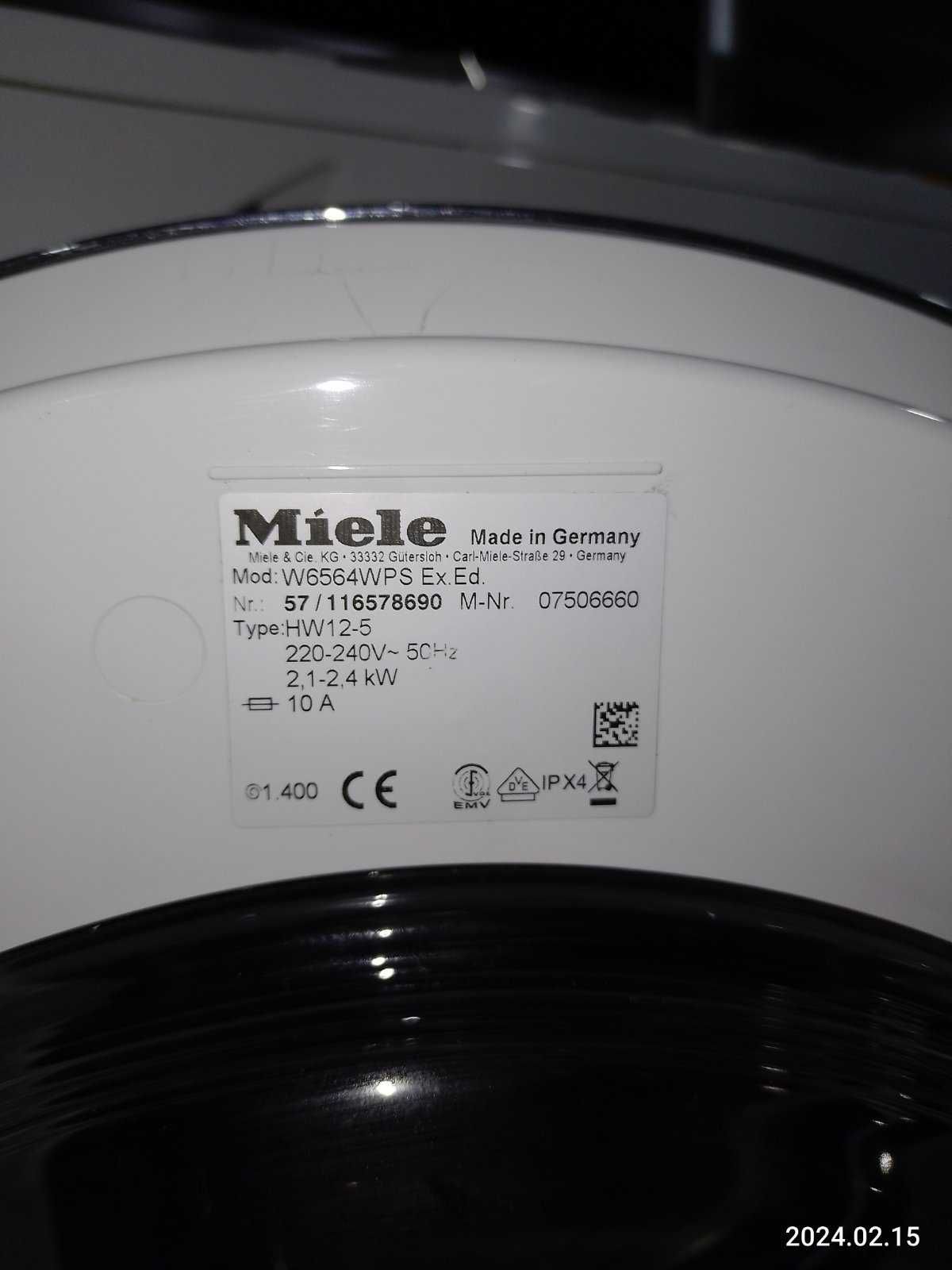 Стиральная машина на 7 кг, 1400 обор/мин Miele W6564WPS