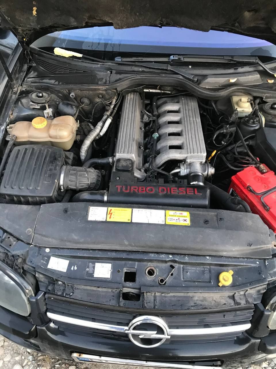 Продам або обміняю Опель Омега б 2.5 Tds M51