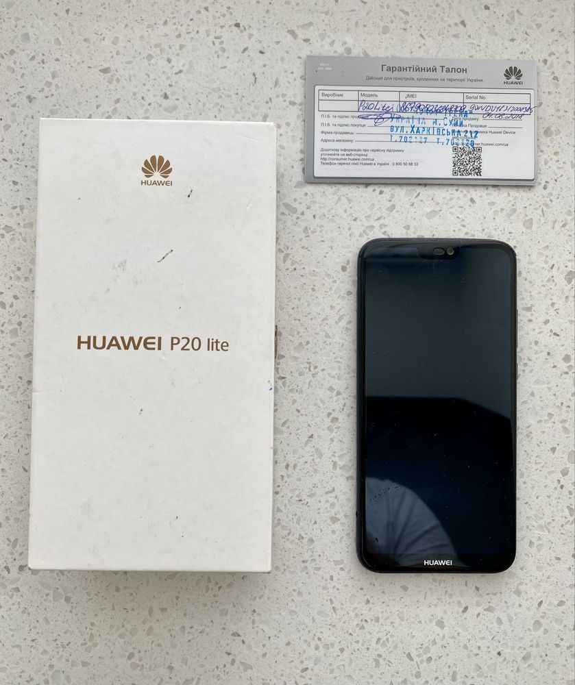 Телефон Huawei p20 lite