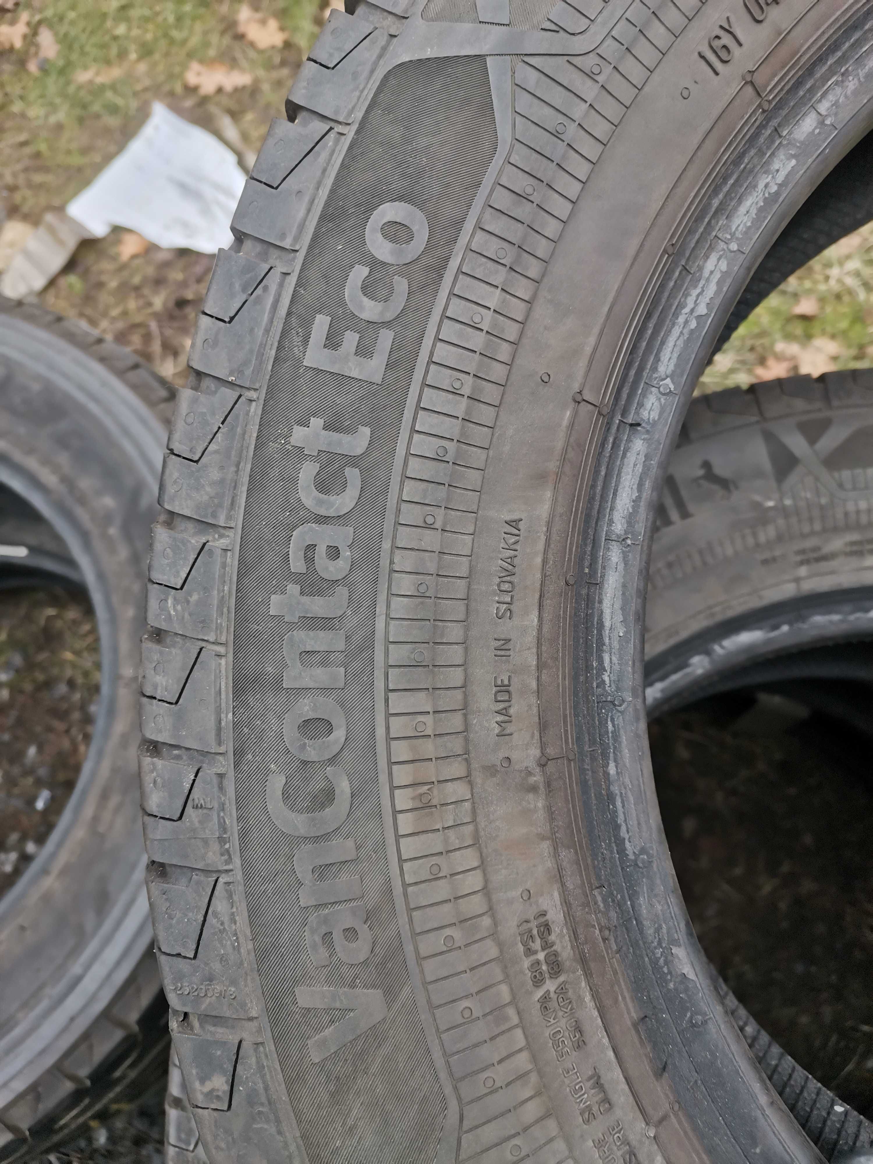 bus lato Continental 215/65/16C z 2019r 7.3mm 2szt