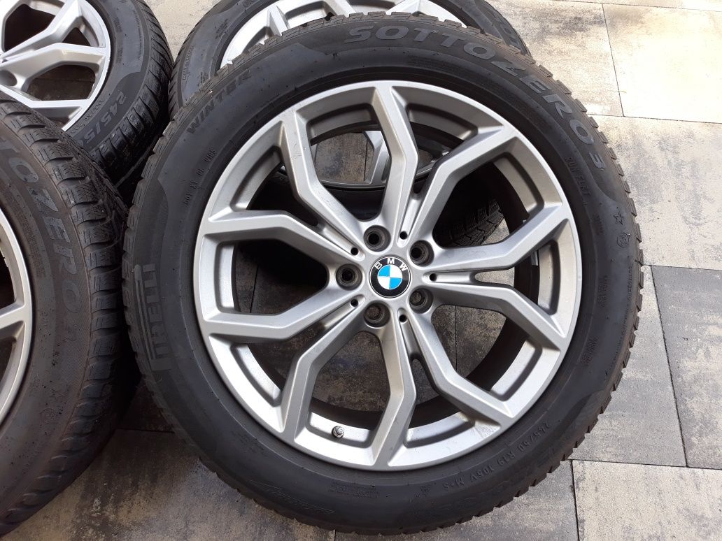 Oryginalne koła zimowe 19 BMW X3 G01 Pirelli 245/50 R19