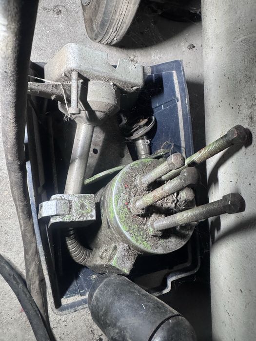 Фрезерний верстат, станок