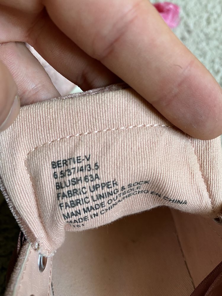 Steve Madden оригінал жіночі кросівки кеди снікери на платформі велюр