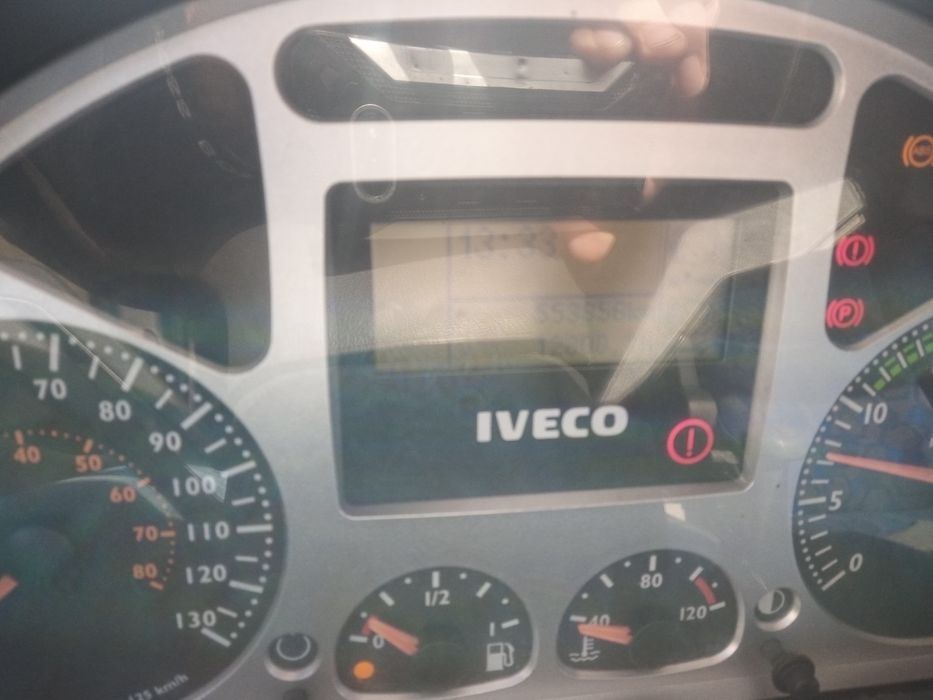 Iveco eurocargo 75E17 Laweta Pomoc drogowa klima Webasto