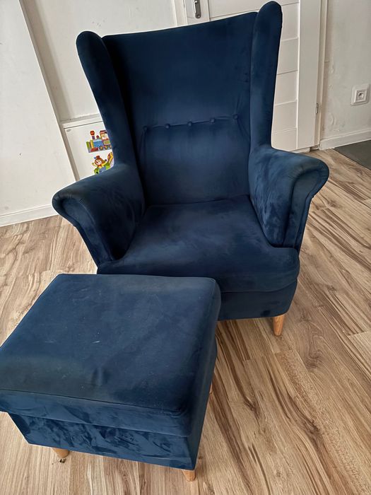 Fotel z podnóżkiem