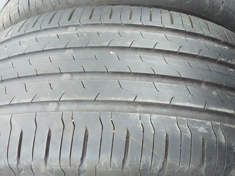 Cena za 2 Opony letnie 235/55r18 CONTINENTAL 2023r