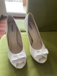 La Bonda skórzane buty ślubne na ślub białe szpilki r 40 nowe