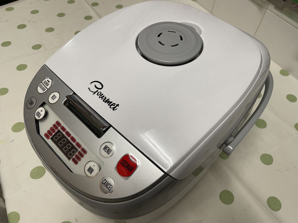 Robot de cozinha/panela de pressão Gourmet 4000