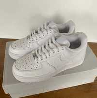 Nike Air Force 1'07 White 36.5