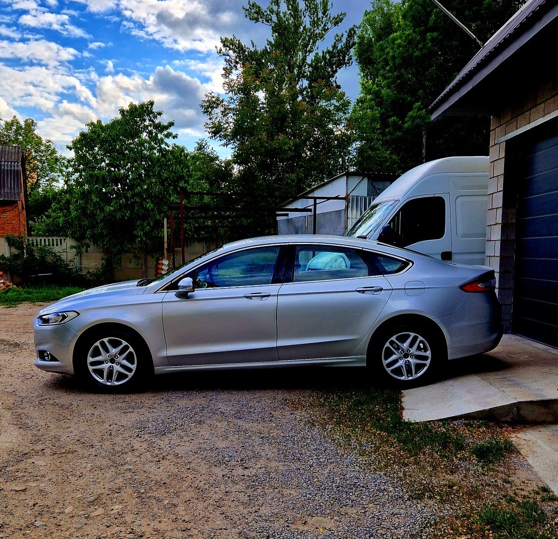 Ford Fusion 2015