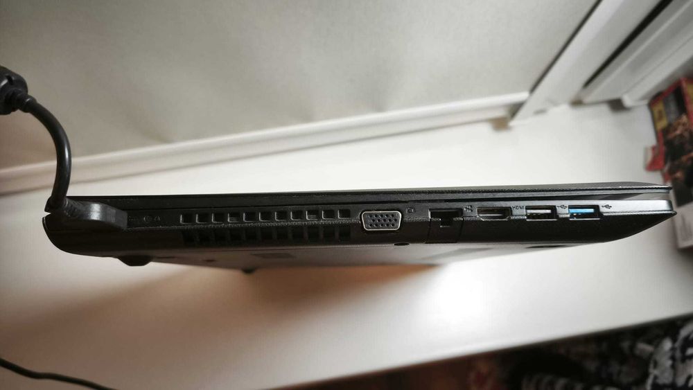 Laptop Lenovo G50-30 N2830/4GB/240GB SSD/DVD-RW/Win10