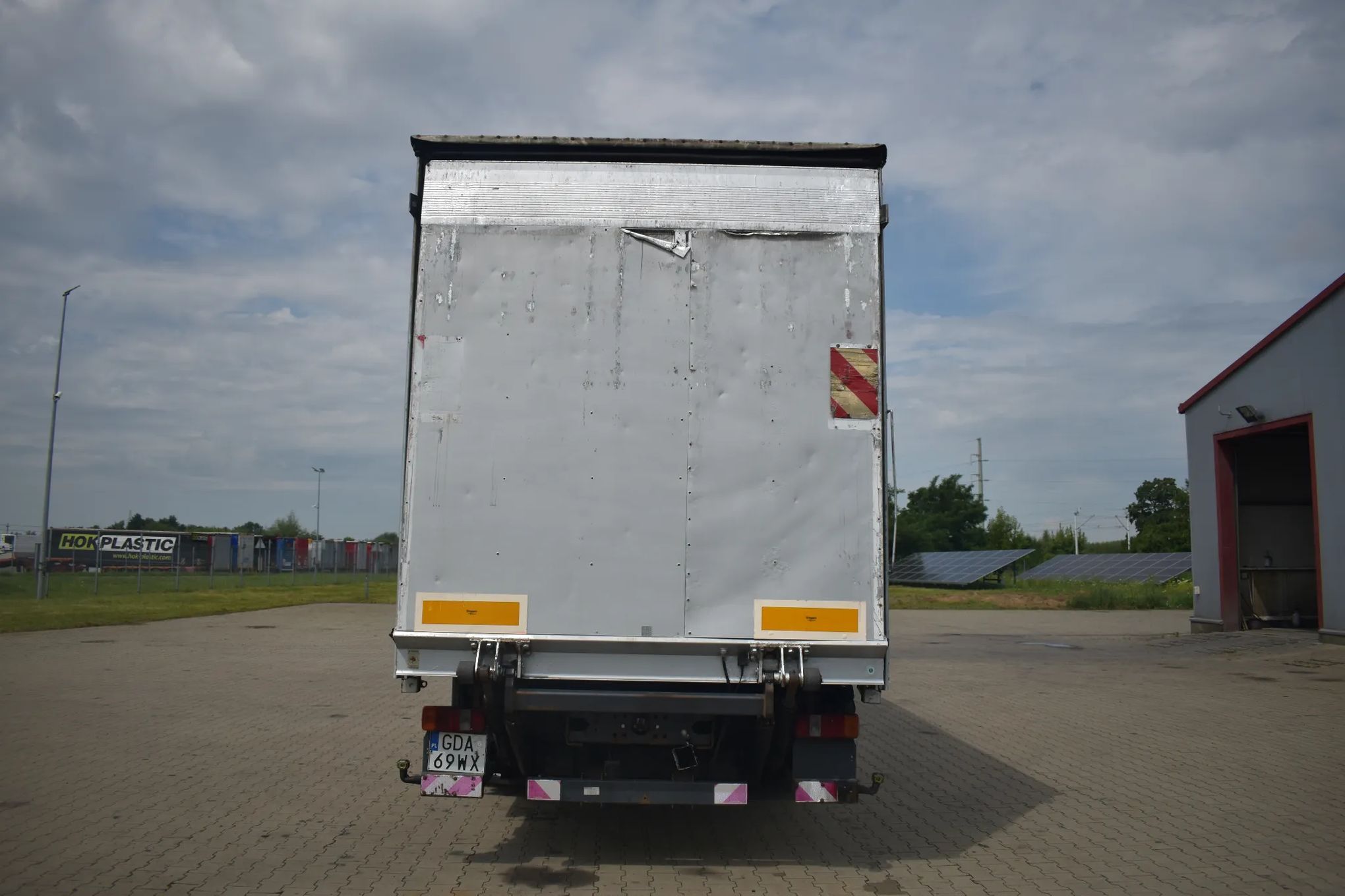 Scania P310  [14424] EURO 4, Burto-plandeka z windą