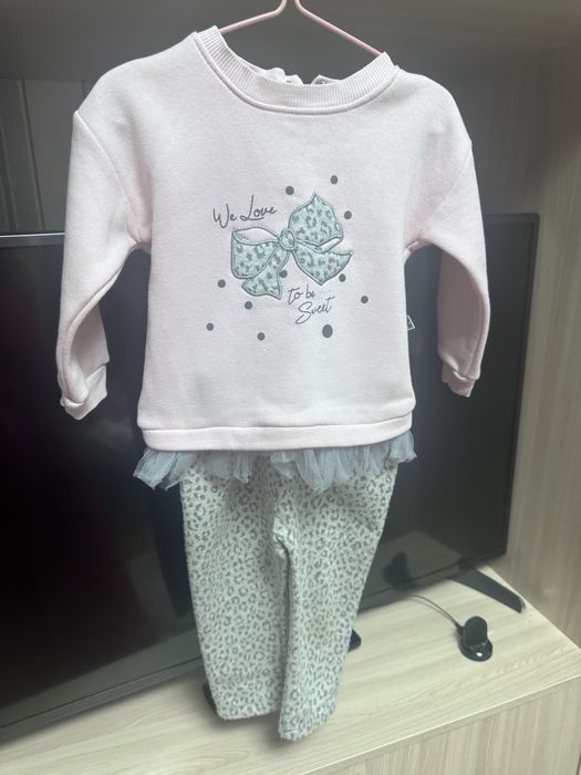 Комплект зі світшоту й легінсів 18/24міс