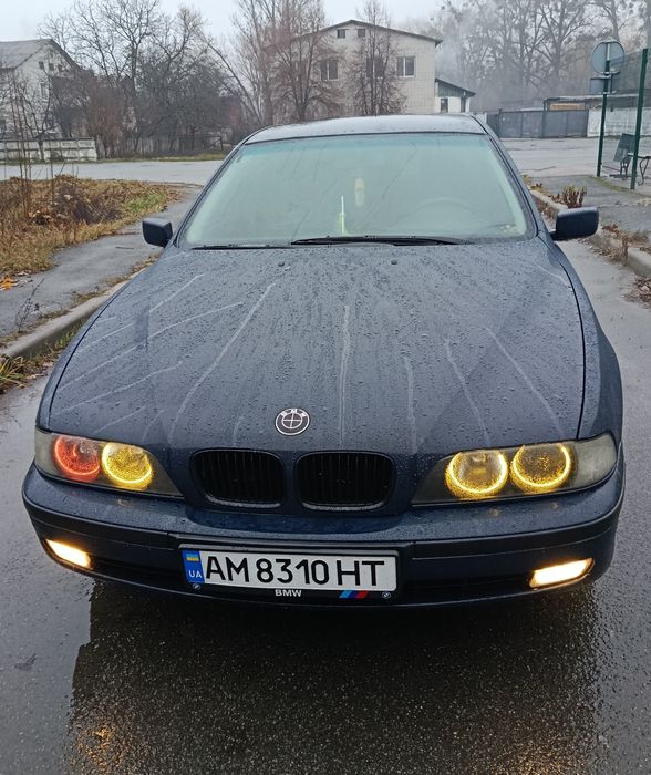 Продам BMW _E39_