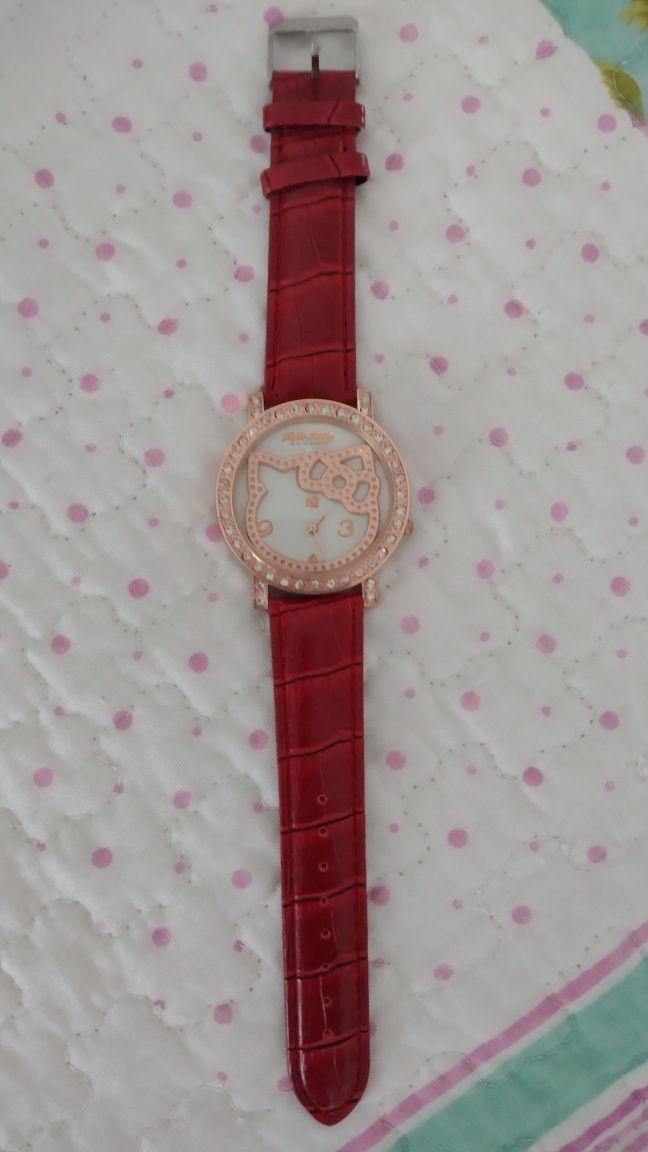 Relógio novo Hello Kitty