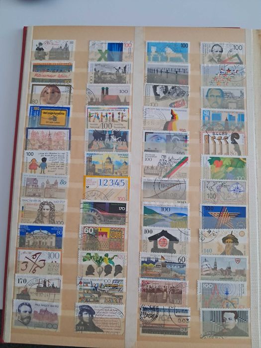 klaser ze znaczkami 3