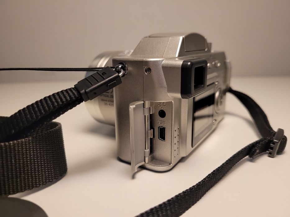 Aparat Panasonic DMC-FZ2E – Leica f/:2.8, Vintage, Lumix, Zestaw