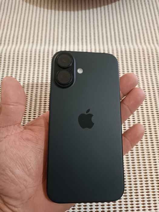 iPhone 16 como novo