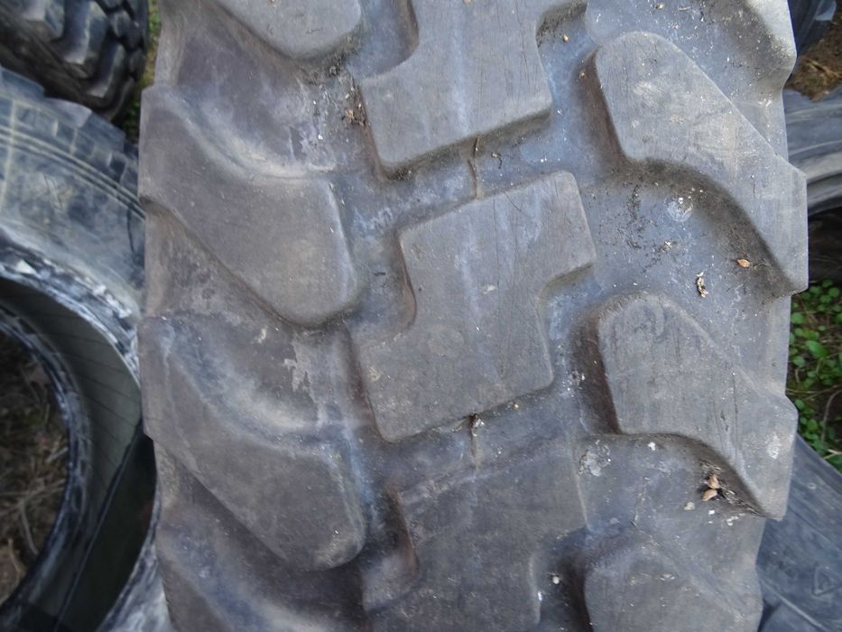 Opona 335/80R18 ALLIANCE EM A-606 (600 netto)