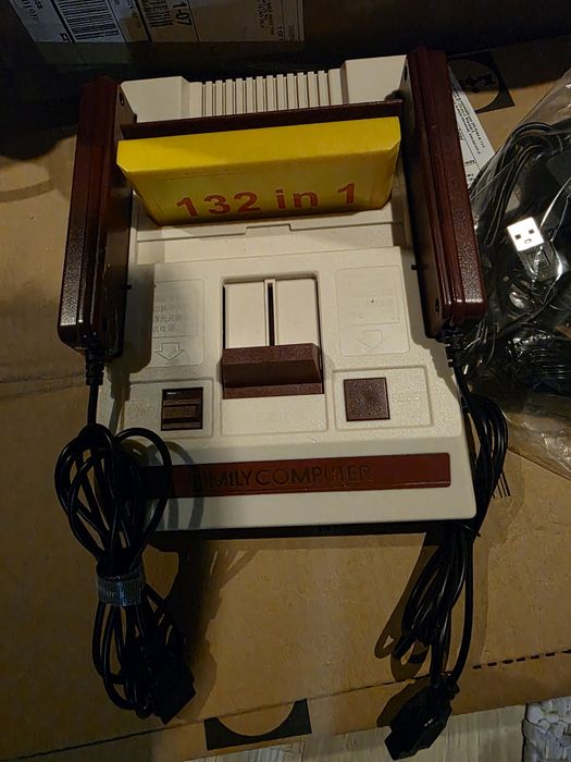 Retro konsola, pegasus, family computer
