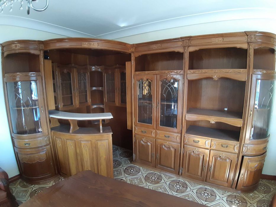 BAR- em madeira POUCO USO. OFERTA de Arca - em madeira POUCO USO