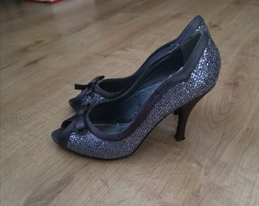 Eleganckie błyszczące szpilki Jennifer rozm. 38