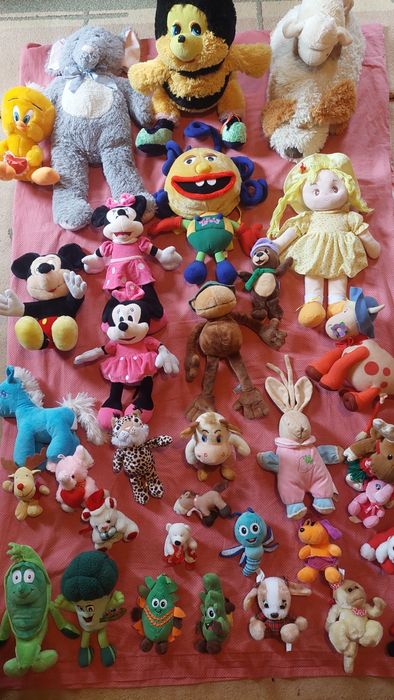 Продам мягкие игрушки.