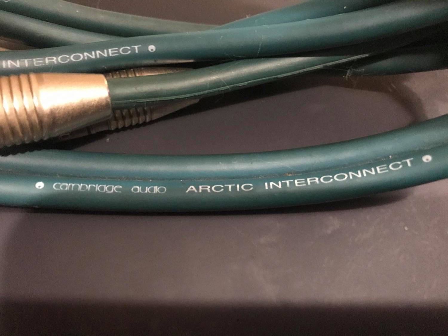 Межблочники Cambridge Audio Arctic Interconnect, HI-FI 2*1m RCA, blue.