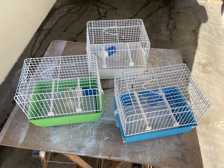 Vendo 3 gaiolas novas