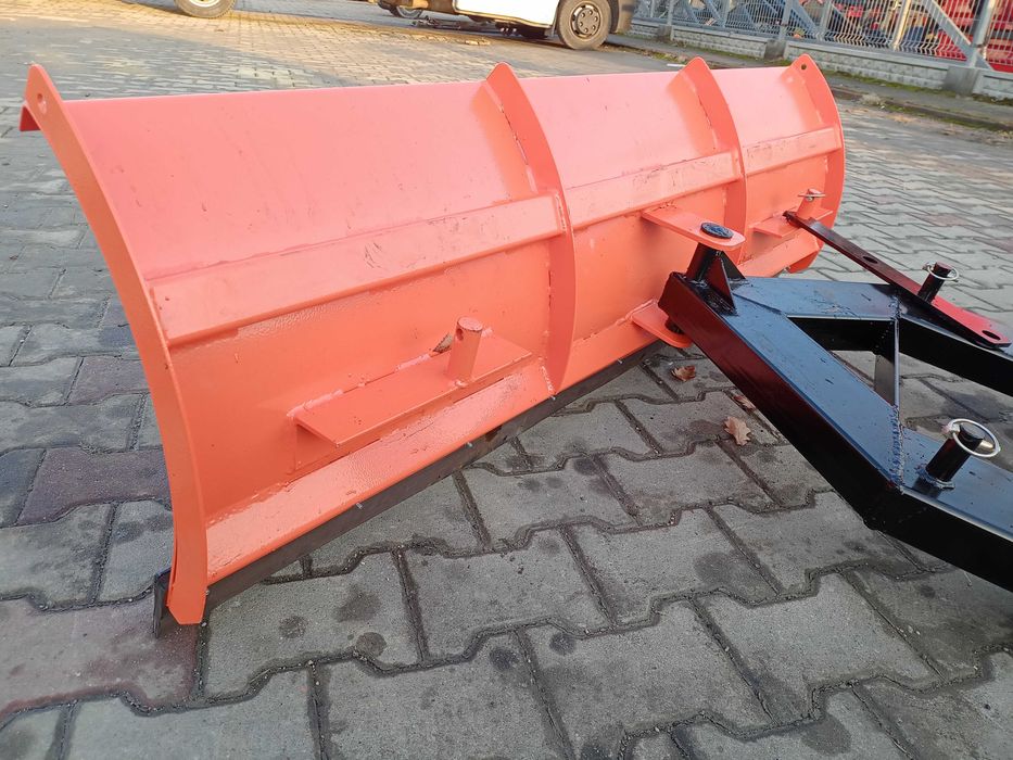 Pług do odśnieżania podwórka na wózek widłowy lekki zgarniacz płużek