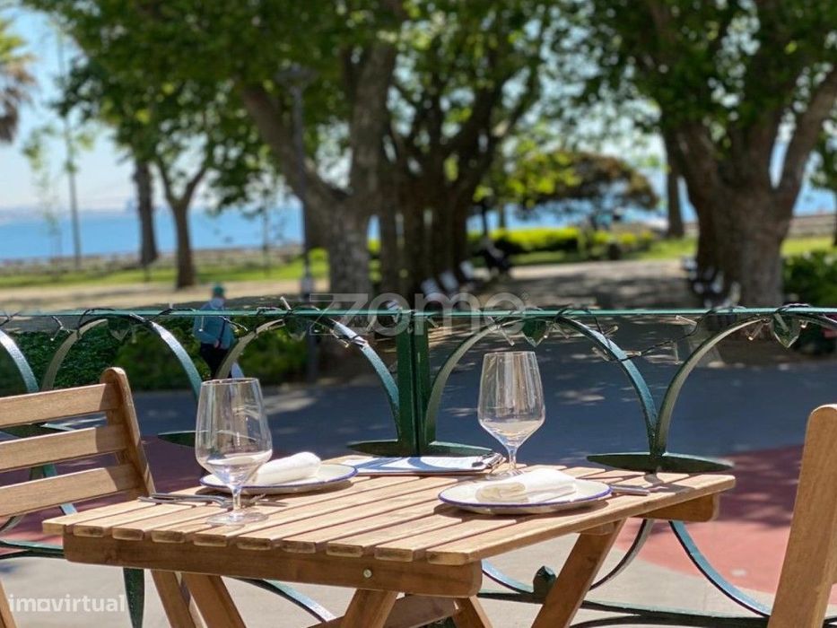Restaurante no Centro Histórico de Paço de Arcos