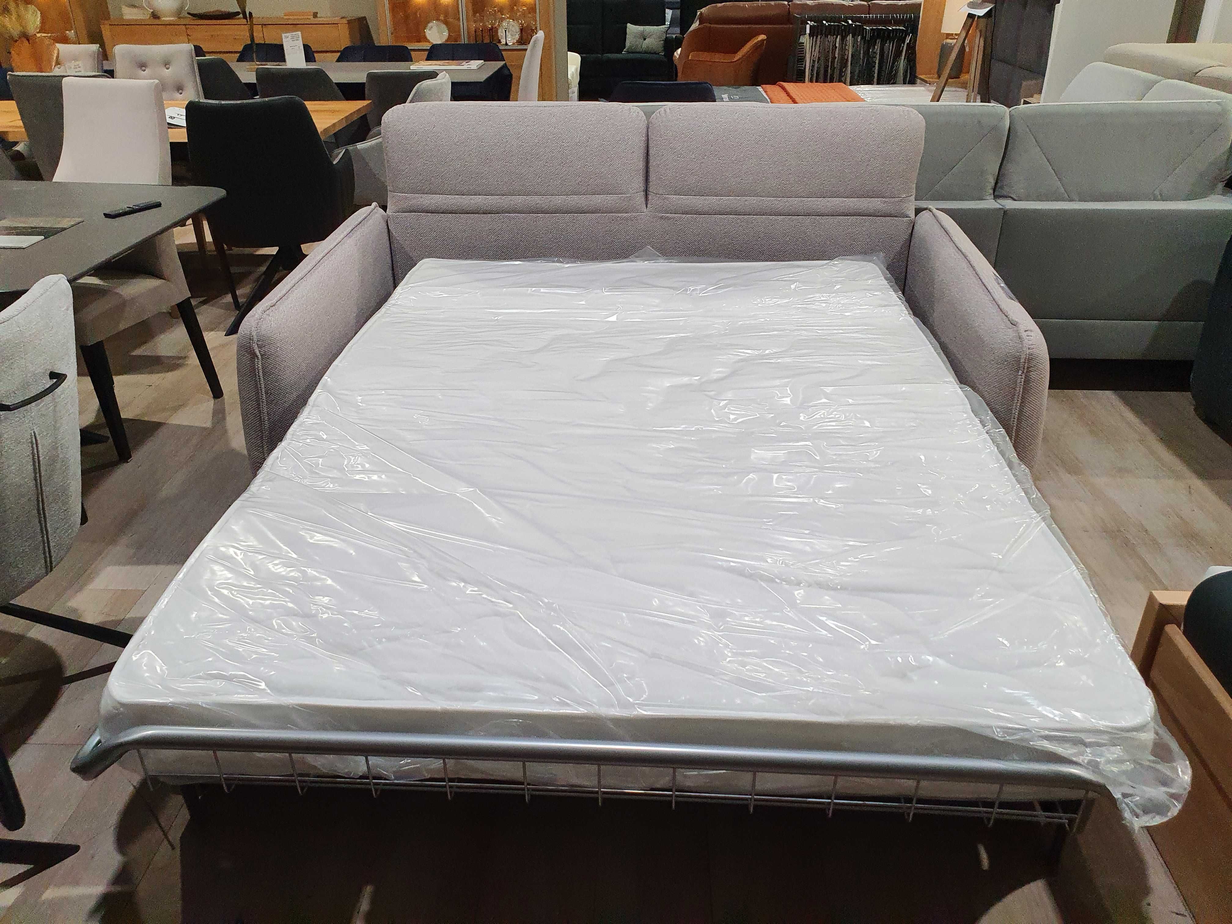 MEG Sofa 3F rozkładana do spania TK.grupa IV Etap/Sofa Bydgoskie Meble