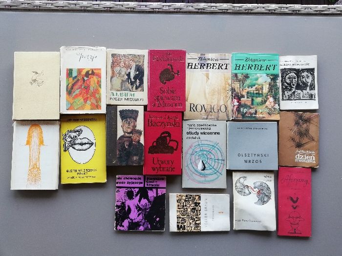książka zestaw książek cena za wszystkie poezje wiersze