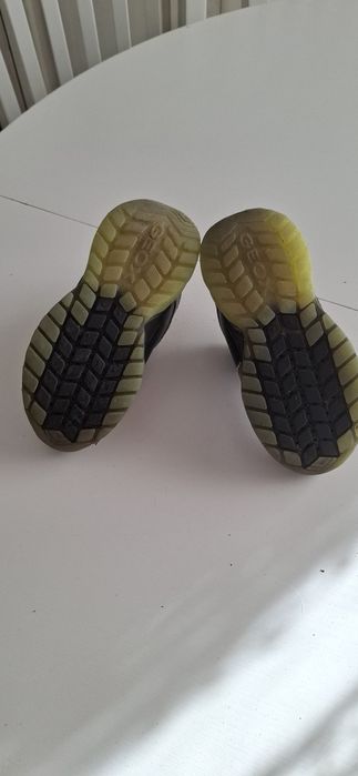 Buty dziecięce GEOX rozmiar 27
