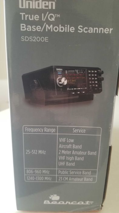 Сканувальний приймач радіосканер Uniden SDS-200-E 25-1300 МГц з DMR