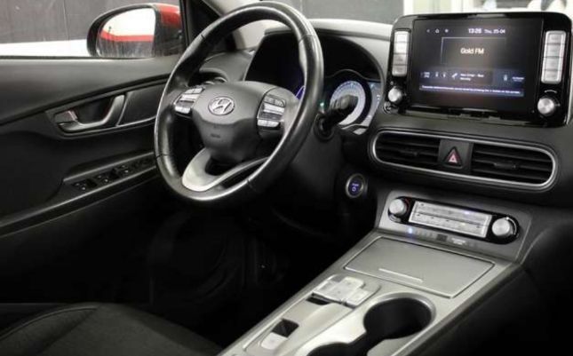 У продажу свіжо пригнане авто