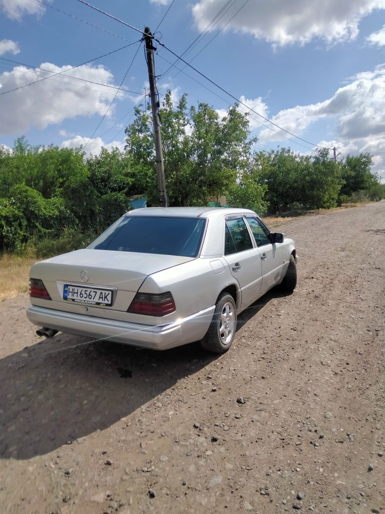 Продам легенда 1995г.
