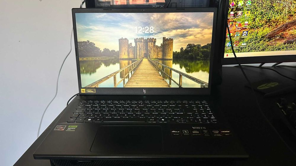 Acer V15 i7 7000 GEFORCE RTX 4060 32G RAM 1TB 165Hz NOVO C/GARANTIA