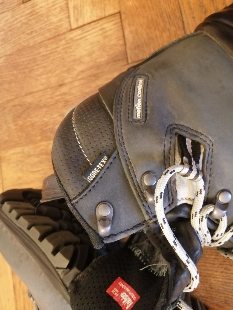 Buty trekkingowe Mammut Raichle skóra gore tex vibram r37