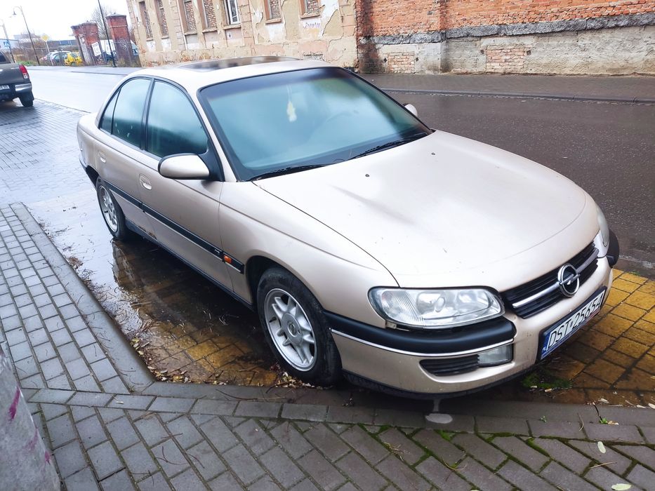 Opel Omega 2,5 V6