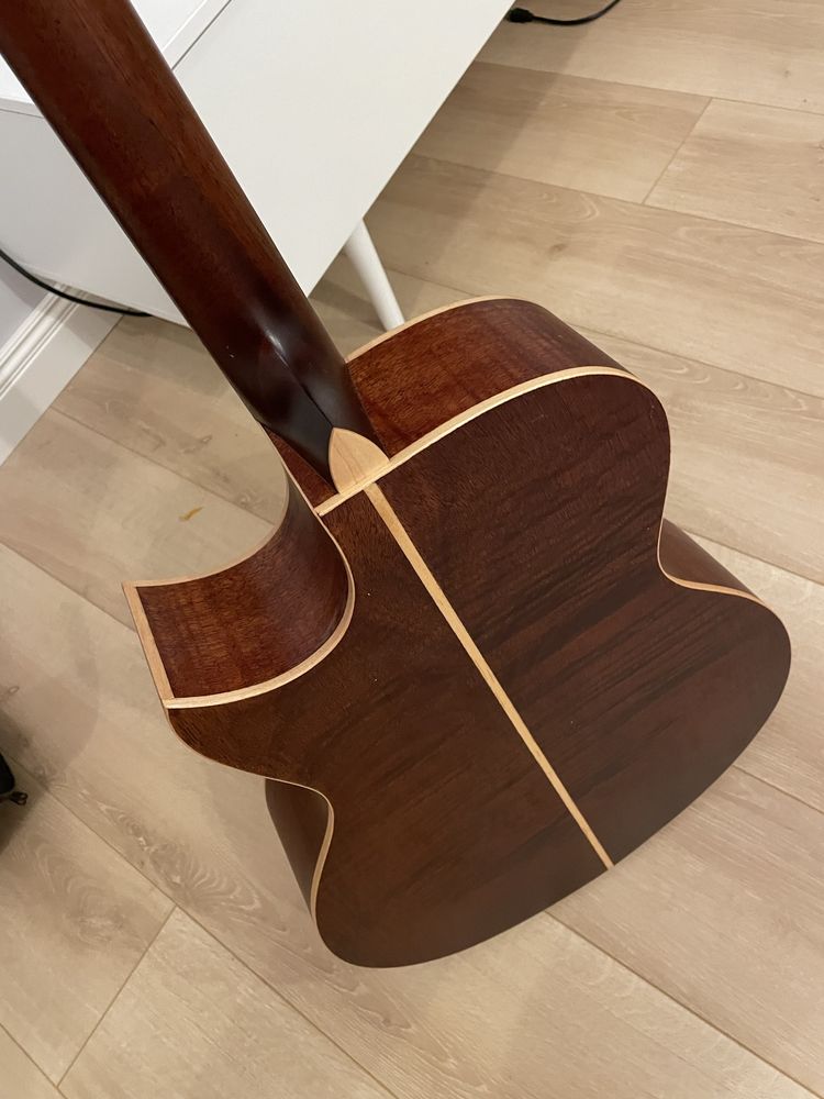 gitara akustyczna Baton Rouge X6C/AC-AF